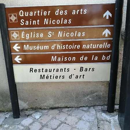 Apptt Renove Bien Situe Parking Terrasse Velos Blois Exterior foto