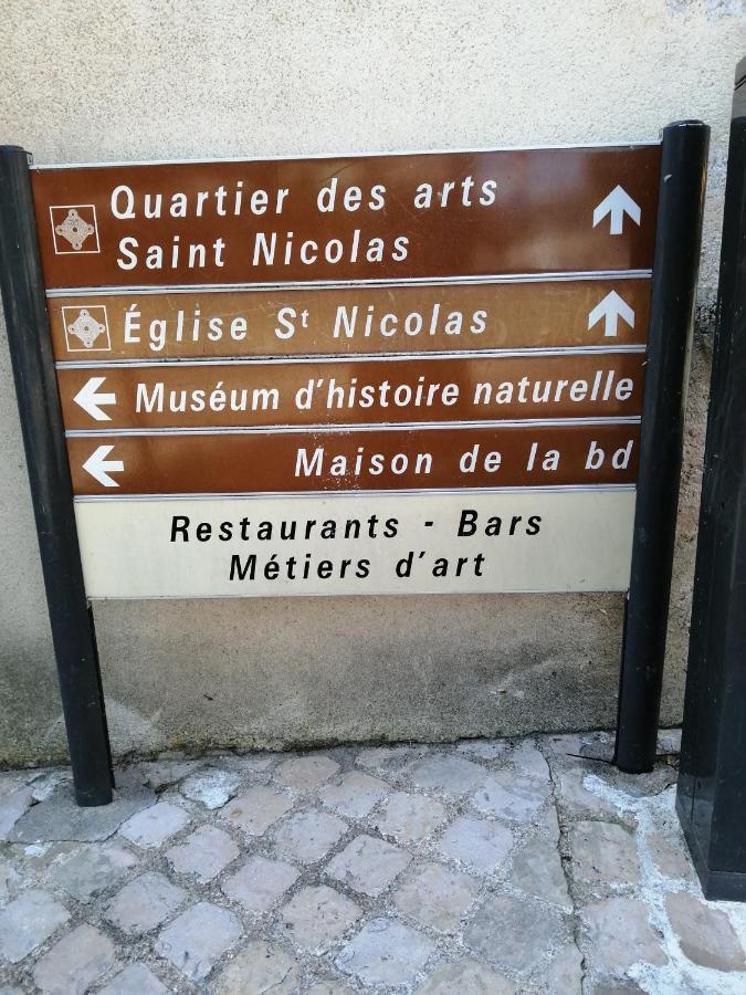 Apptt Renove Bien Situe Parking Terrasse Velos Apartment *