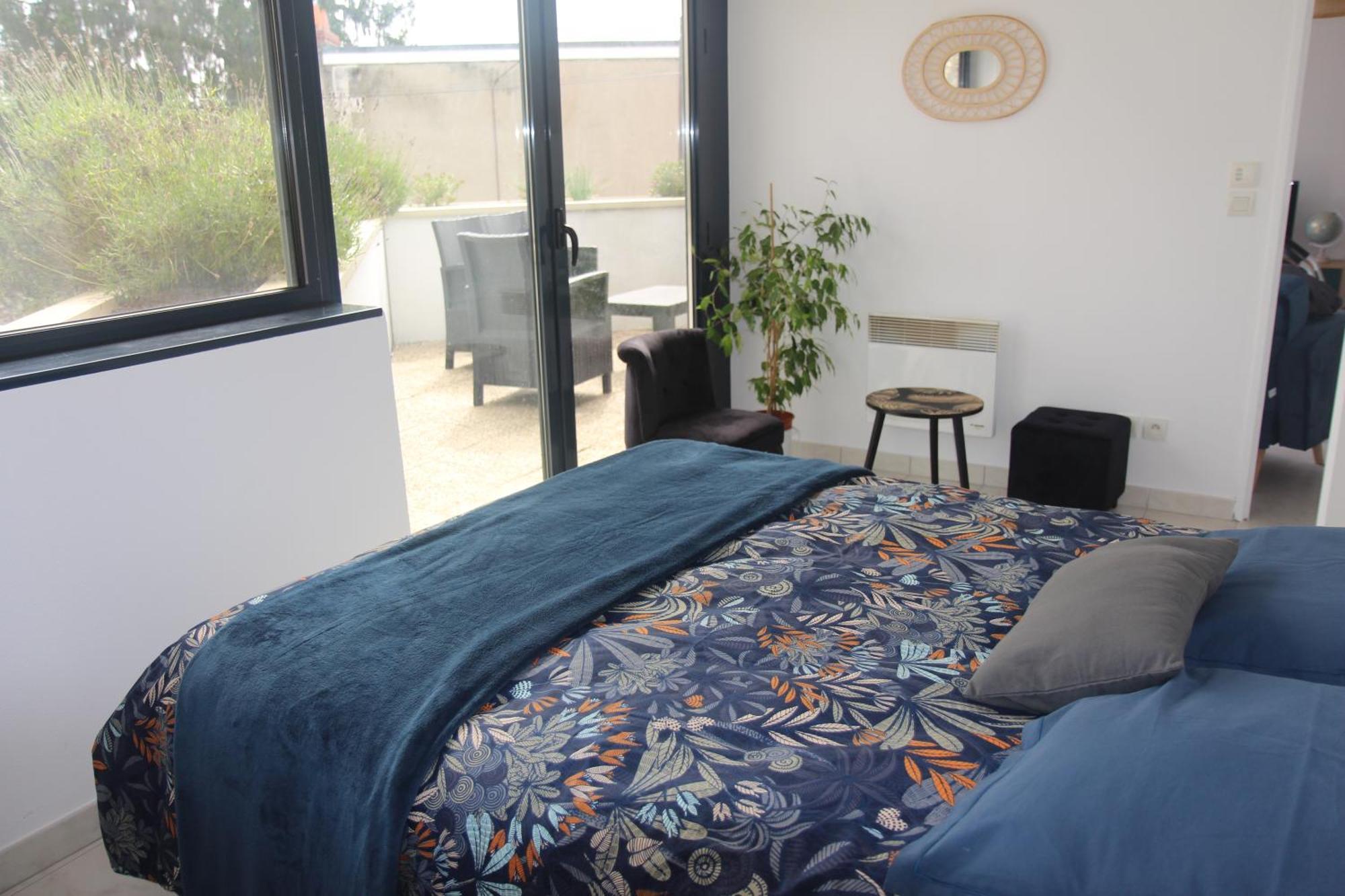 Apartment Apptt Renove Bien Situe Parking Terrasse Velos