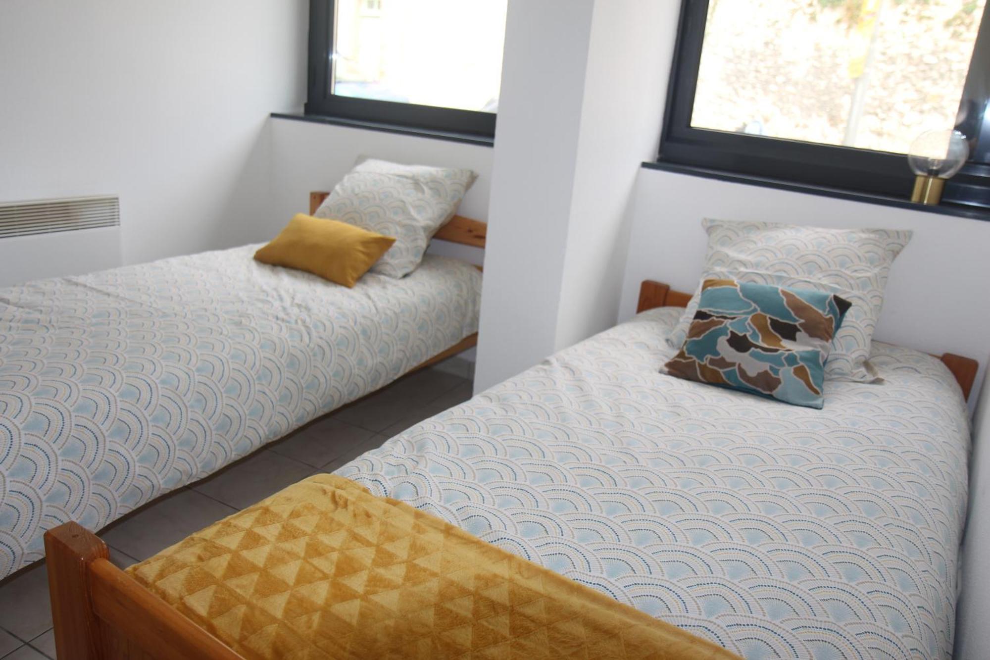 Apartment Apptt Renove Bien Situe Parking Terrasse Velos Blois